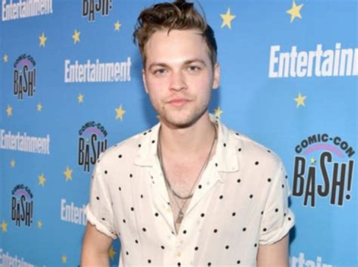 Alexander Calvert Bio, Parents, Age, Height, Movies And TV Shows
