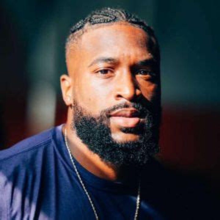 Amari Rodgers Dating Status, Parents & Family Life Insight