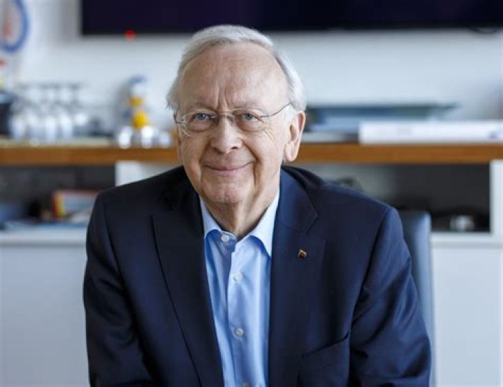 Bernard Meyer Fortune