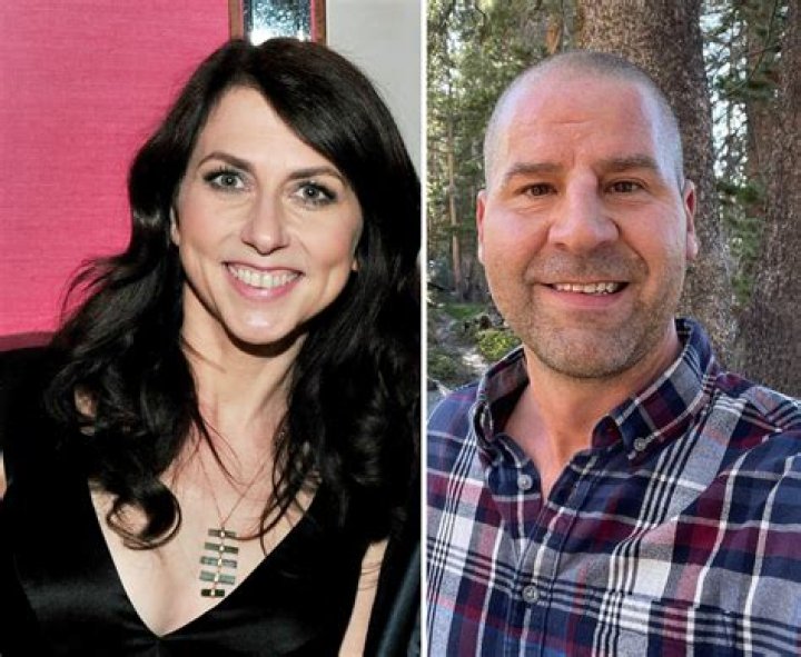 Dan Jewett Net Worth: Wiki, Biography, Age, Height, Mackenzie Scott Husband, First Wife, Instagram