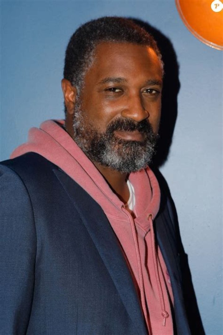 Daniel Njo Lobé Taille