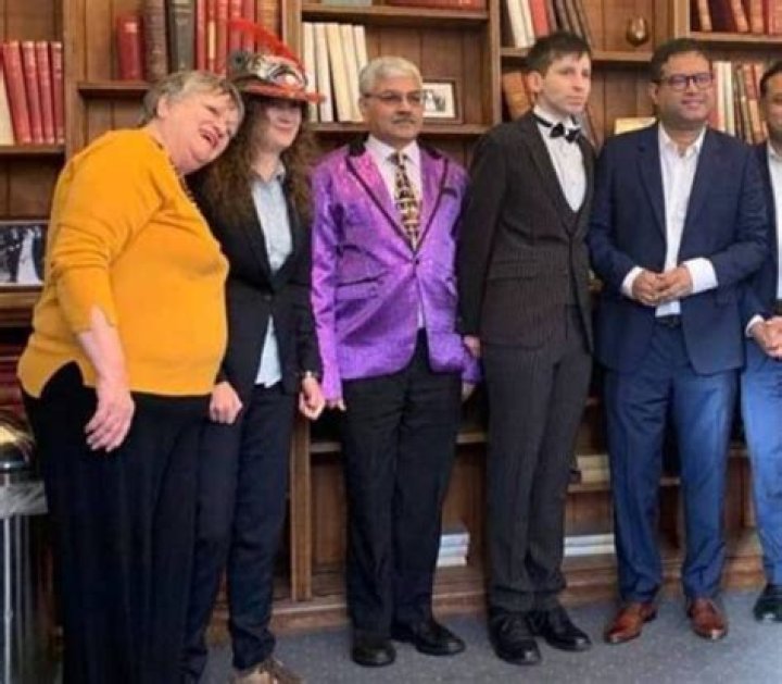 EXPLORE British comedian Paul Sinha Wiki, Bio, Age, Height, Nationality, Married, Gay, and Net Worth