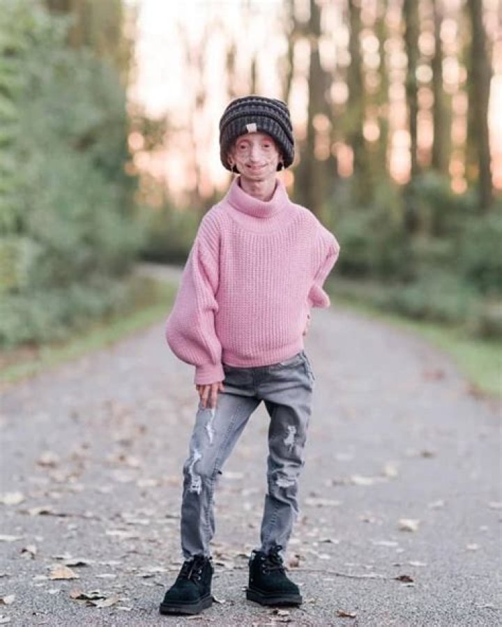 Explore Kaylee Halko Wiki, Bio, Age, Height, Net Worth, Family, Tik Tok, Instagram!!