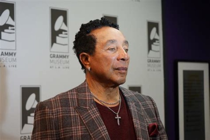 Fame | Antonio Robinson net worth and salary income estimation Jan, 2024