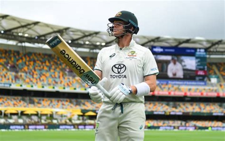 How did the Captain Naive, Australian cricketer Steve Smith get into the ball tempering scandal?