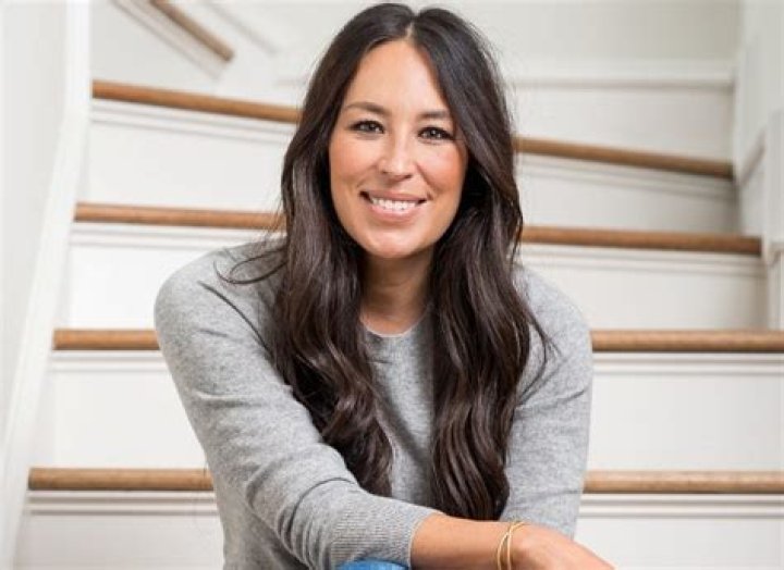 Joanna Gaines Bio, Age, Divorce, Net Worth, Ethnicity and Nationality