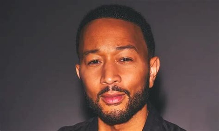 John Legend Biography: Wife, Net Worth, Songs, Age, Albums, Parents, Instagram, Wikipedia, Height, Children, Photos, Siblings