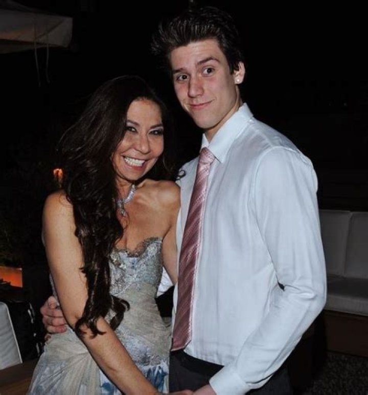 Kenny Kemp Anna Shay Son Age, Height, Wikipedia, Father, Net Worth