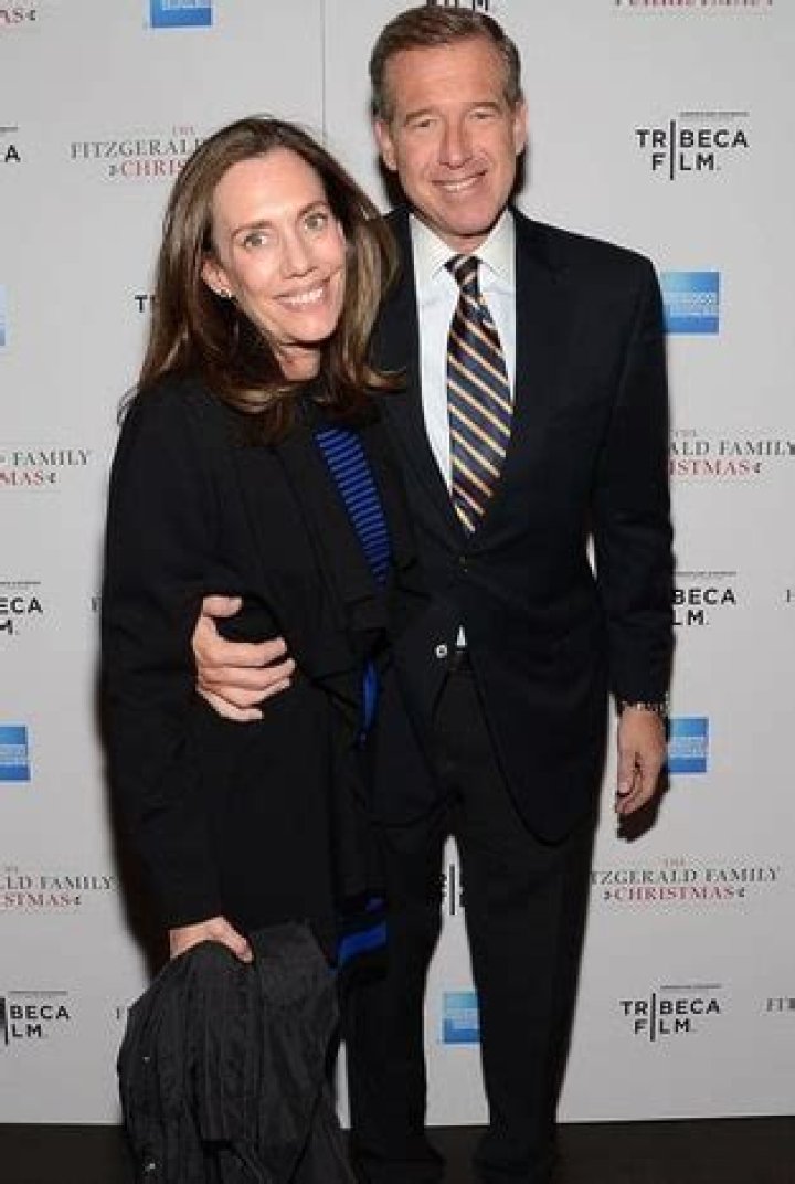 Know About Brian Williams; Dad, Wife, Daughter, Wife, MSNBC, Family