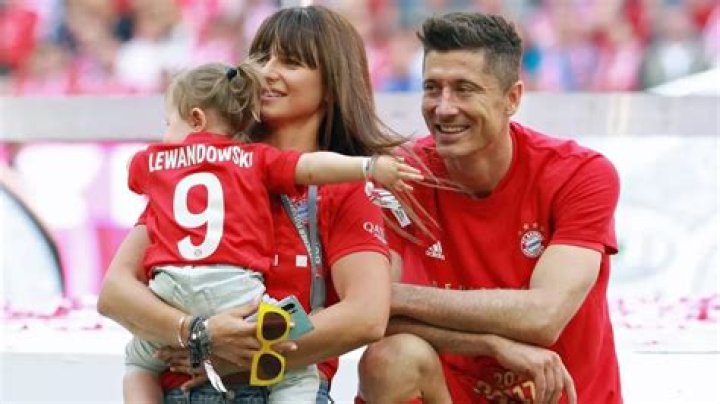 Qui Est La Grand Mère De Lewandowski