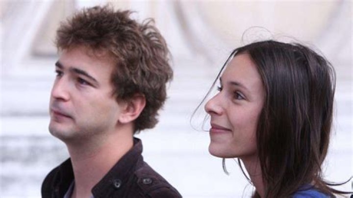 Renan Luce Et Sa Nouvelle Compagne