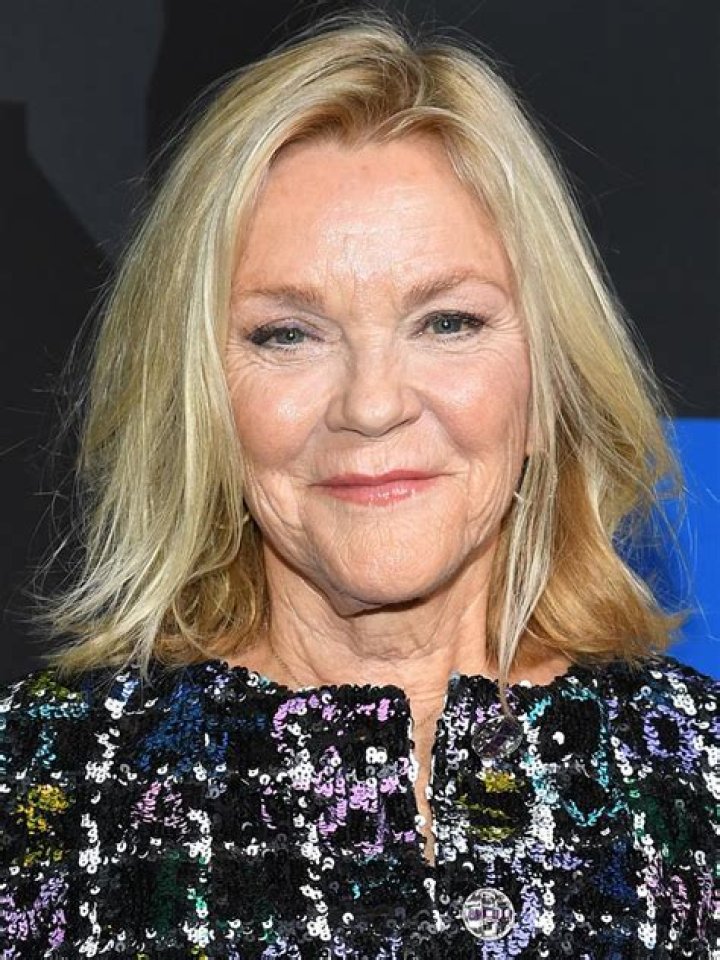 Stephanie Faracy Wikipedia: Age, Height, Weight, Married, Husband, Net Worth