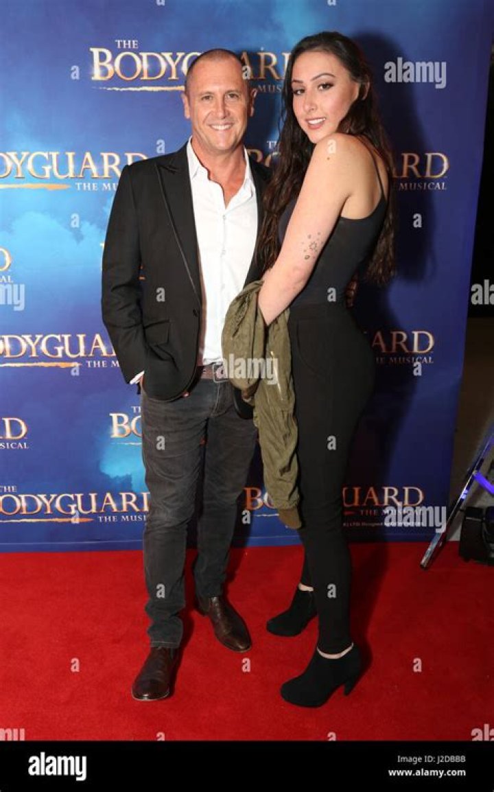 Tia Emdur Age, Height, Husband, Larry Emdur Daughter