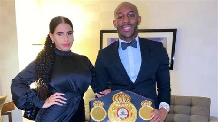 Yordenis Ugas Girlfriend Dayanara Leon Age, Height, Wiki, Instagram, Net Worth 2021